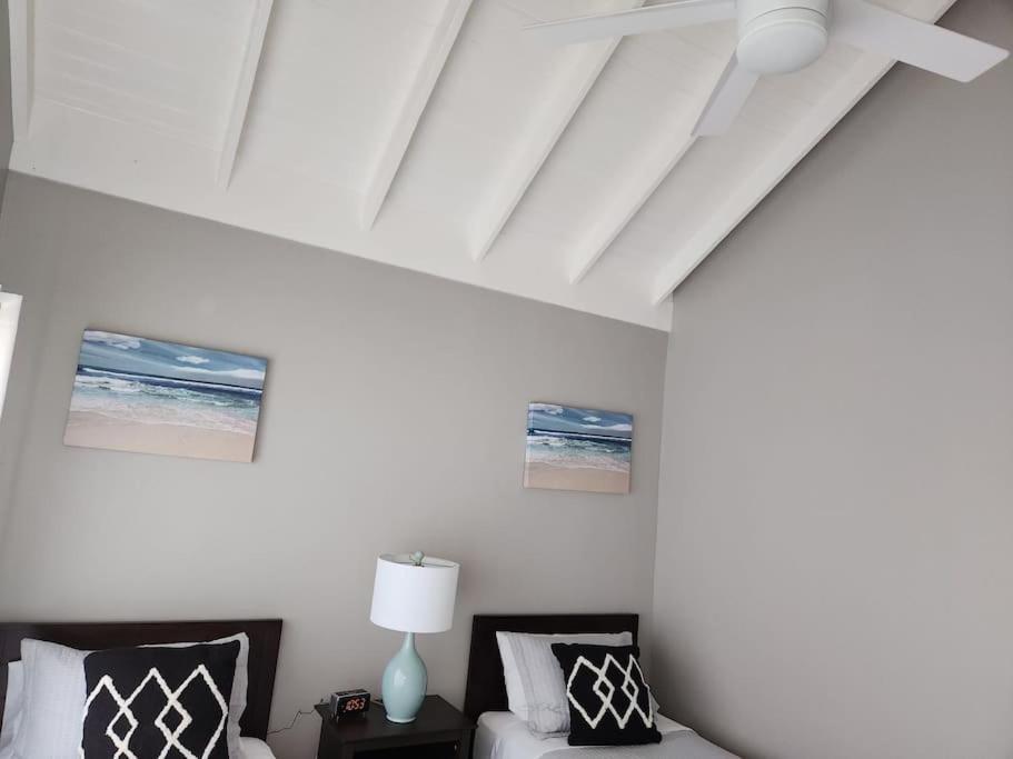 Brand New Luxurious Townhouse In Negrilヴィラ エクステリア 写真