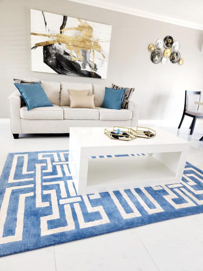 Brand New Luxurious Townhouse In Negrilヴィラ エクステリア 写真