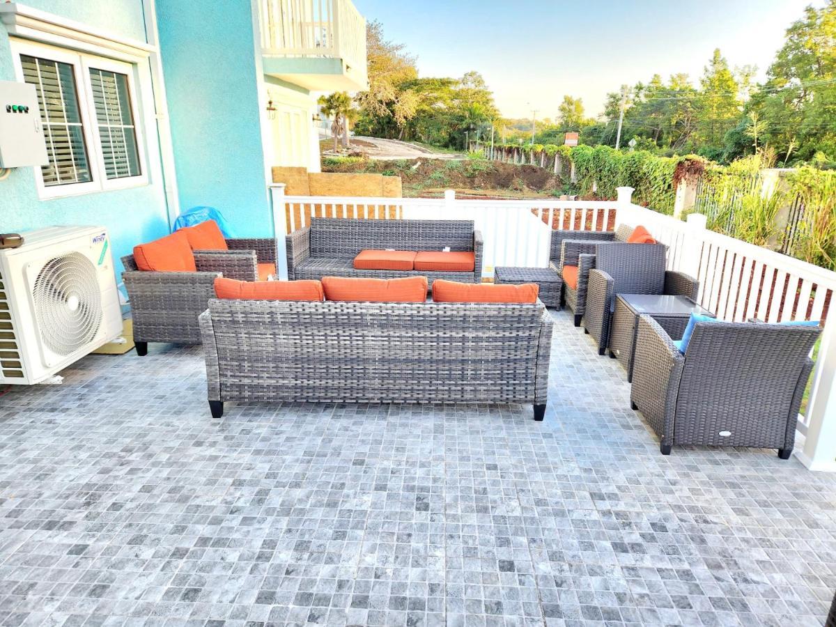 Brand New Luxurious Townhouse In Negrilヴィラ エクステリア 写真